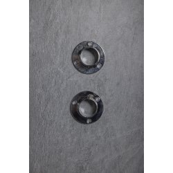 Flangestang 200cm m.2 dybe flanger og 12 gardinringe. Krom
